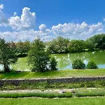 Nad Rybnikem Straškov