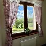 Nad Rybnikem Straškov