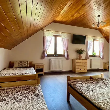 Nad Rybnikem * Straškov